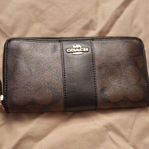 Coach Black and Brown Zip-Around Wallet